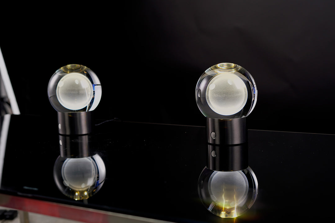 Luna Table Lamp