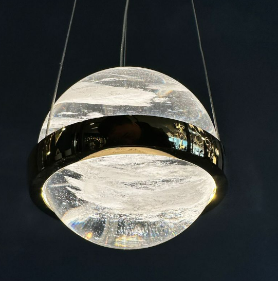 Milieu Crystal Pendant light