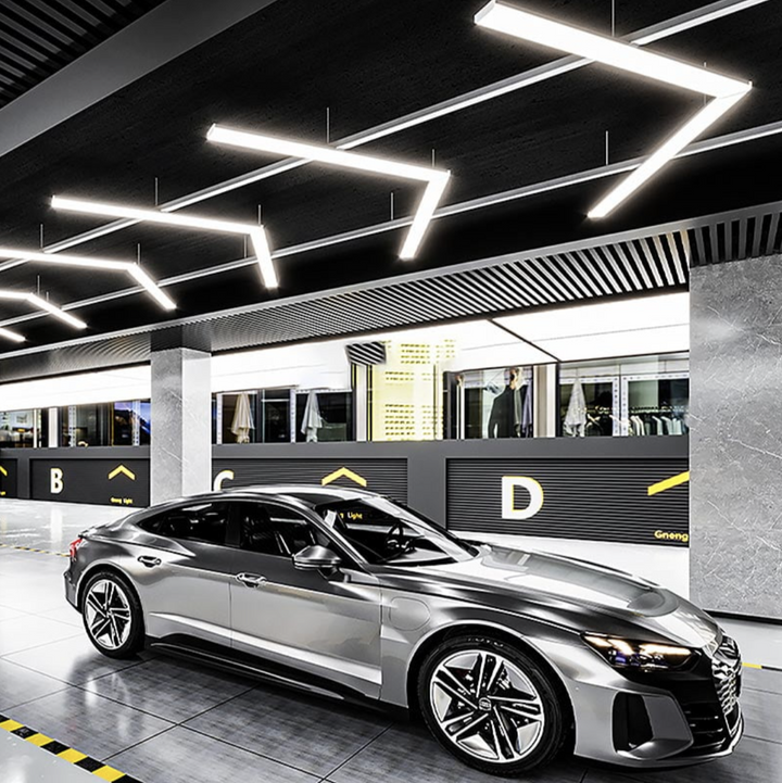 LumiBay Stripe 205 – Linear LED Grid for Vehicle Prep & Finishing Zones