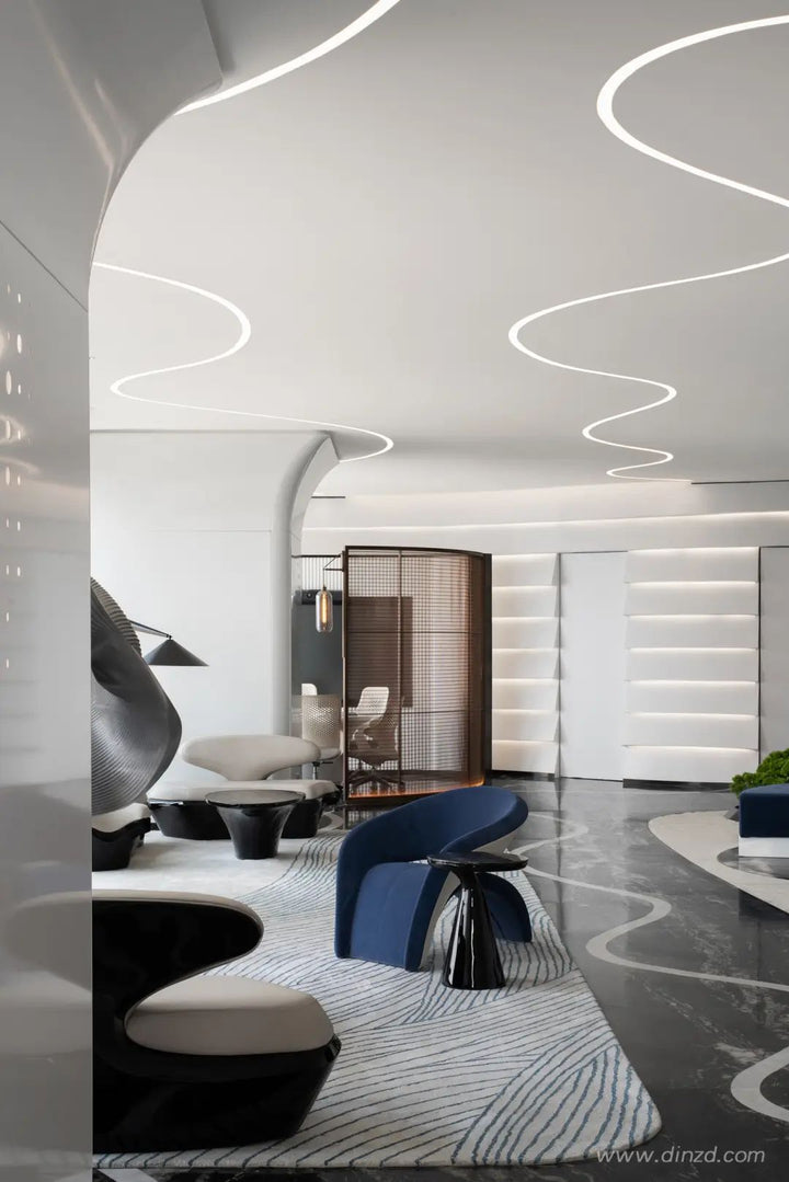 Lucretia 215 Curved Trimless Strip Profile