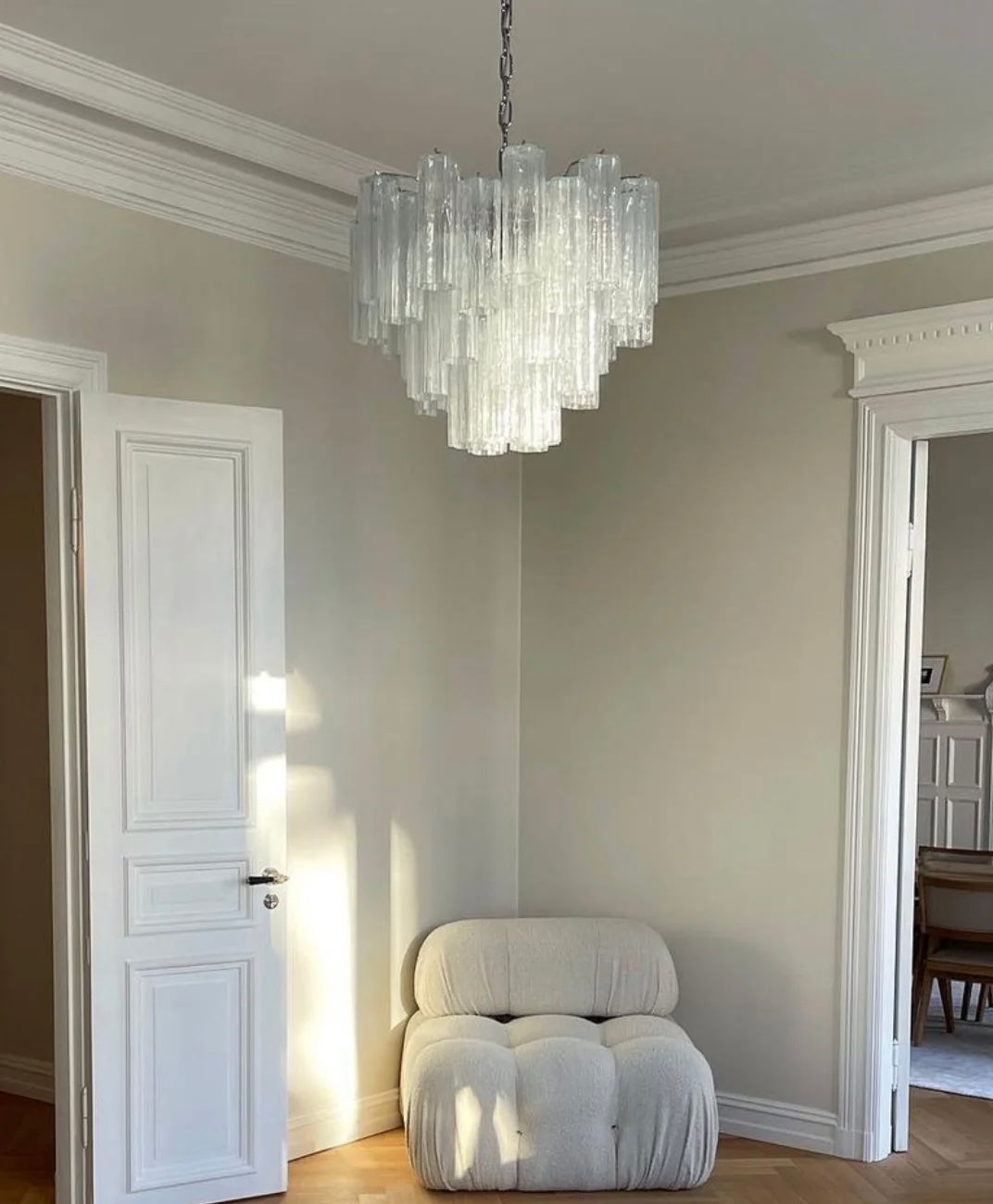 Voila 580 Chandelier