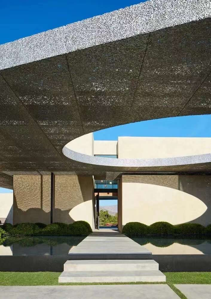 Aluminium foam panels used as large-scale architectural design elements