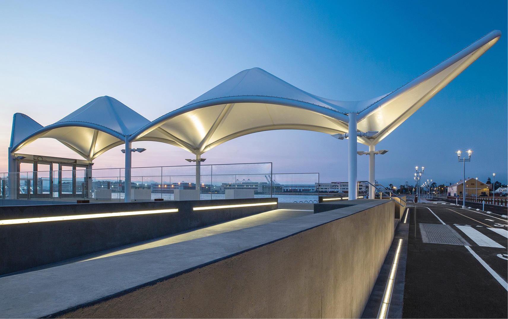 Exterior & Architectural Lighting Design | Lucretia Lighting