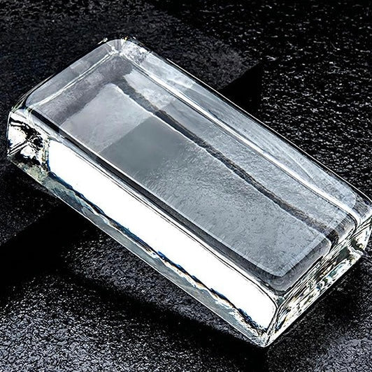 Clear solid crystal glass brick with strong light refraction for architectural design