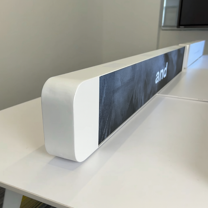 Curved edge LED banner screen for indoor digital signage in retail environment