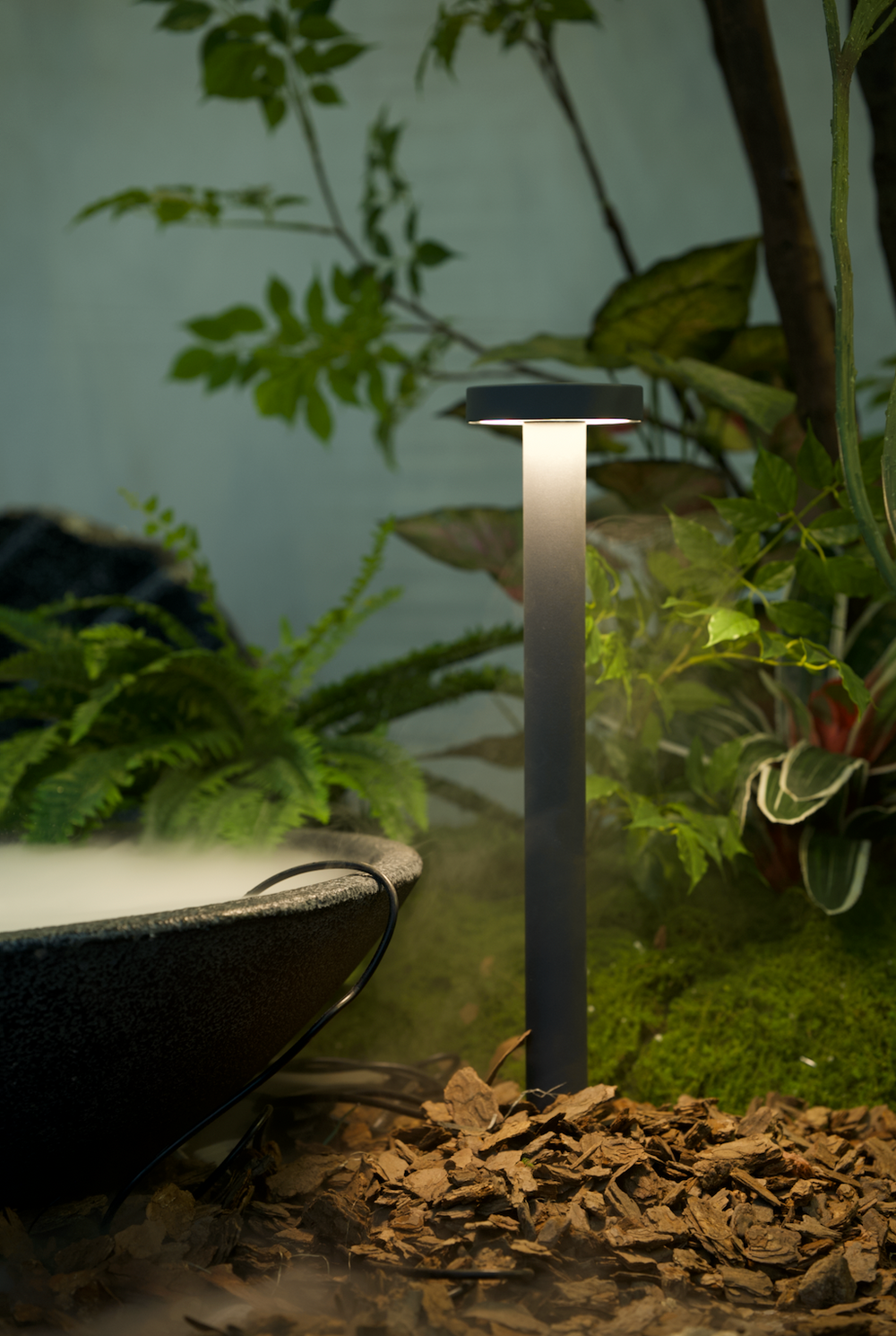 Garden bollard light IP65 for outdoor pathway and landscape lighting