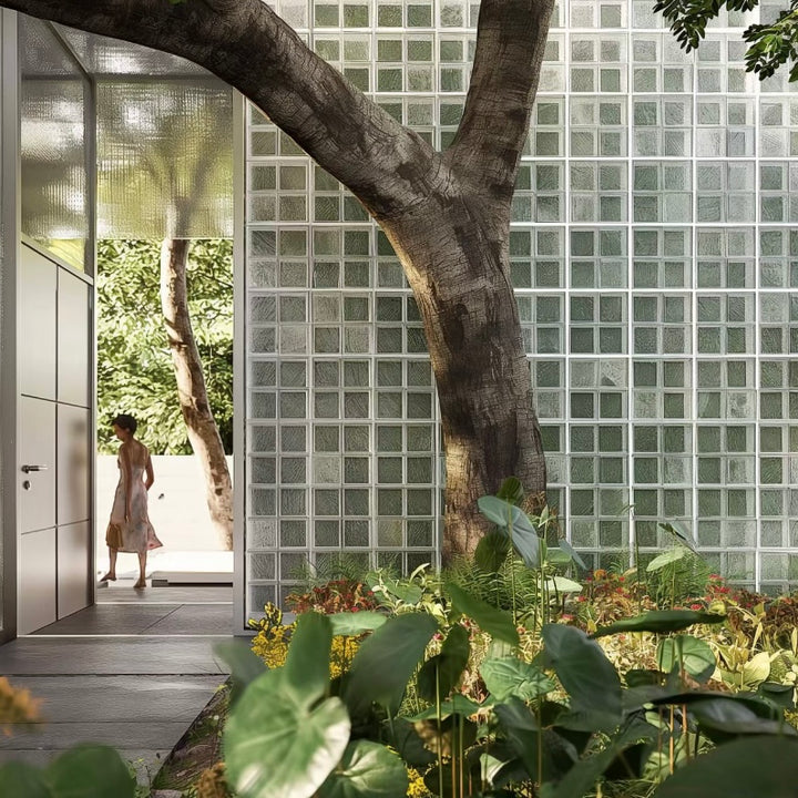 Glass block wall using Square Crystal Brick in garden courtyard