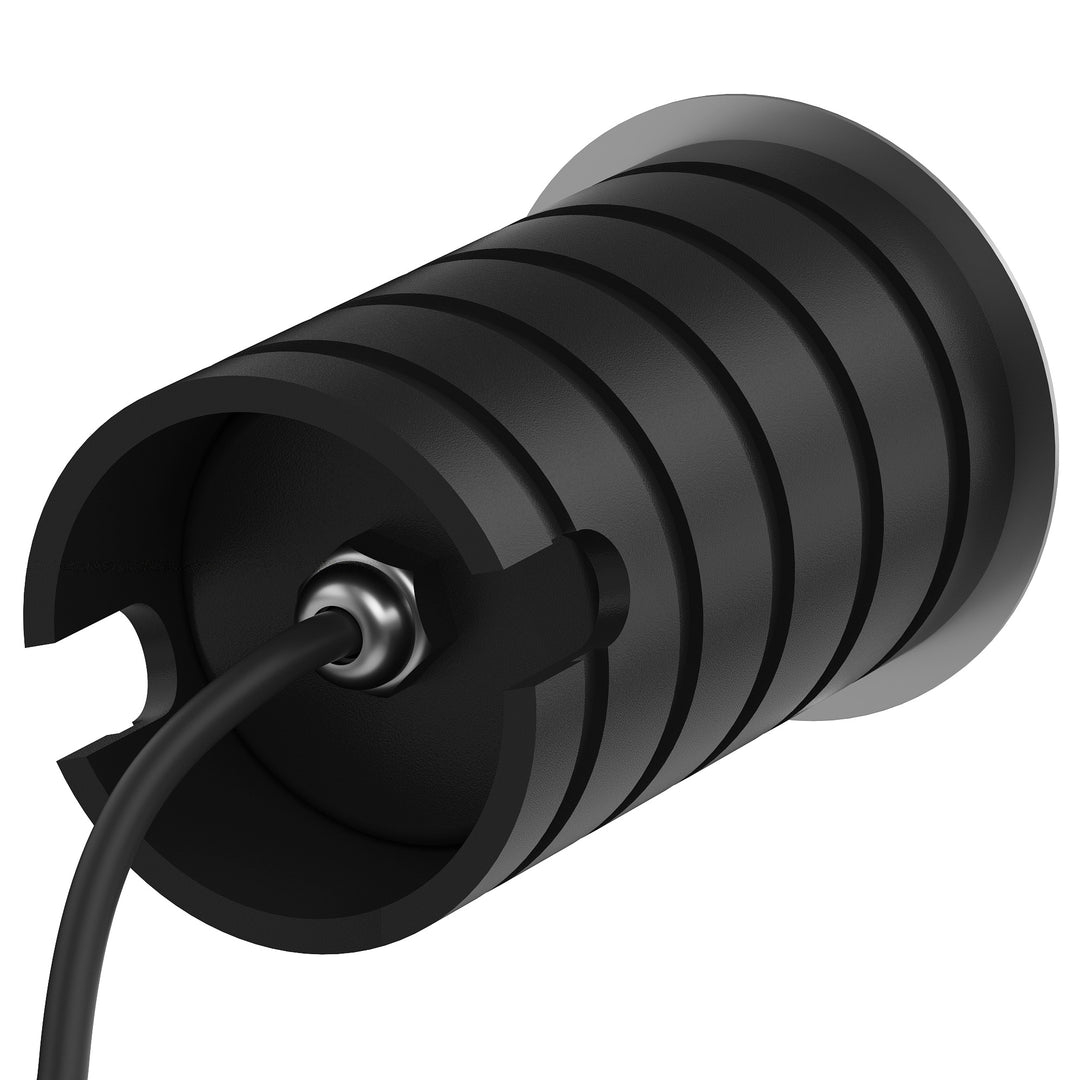 In-ground LED uplight for outdoor installation