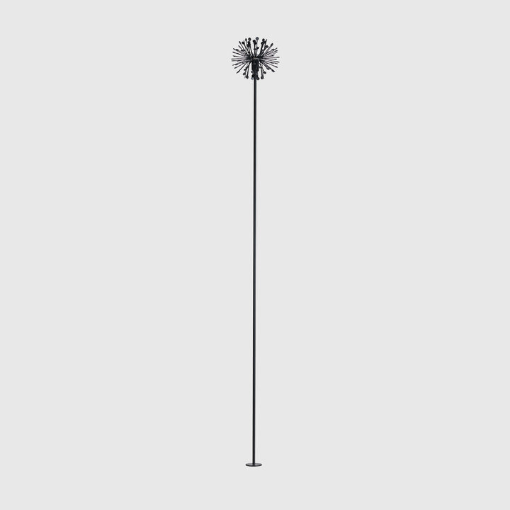 Single dandelion style landscape spike light for decorative outdoor lighting