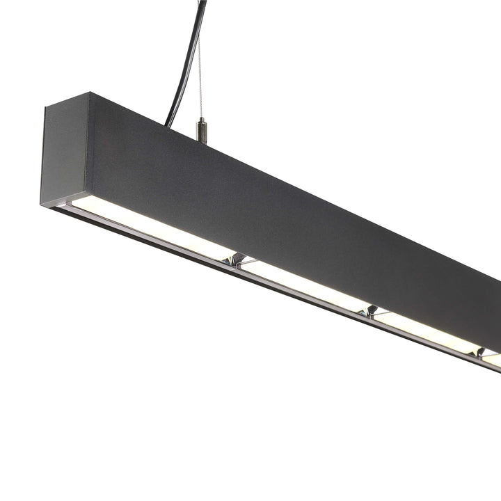 Endless 4575 Pro linear light in black finish, 45x75mm commercial LED pendant with anti-glare optics for office and retail lighting