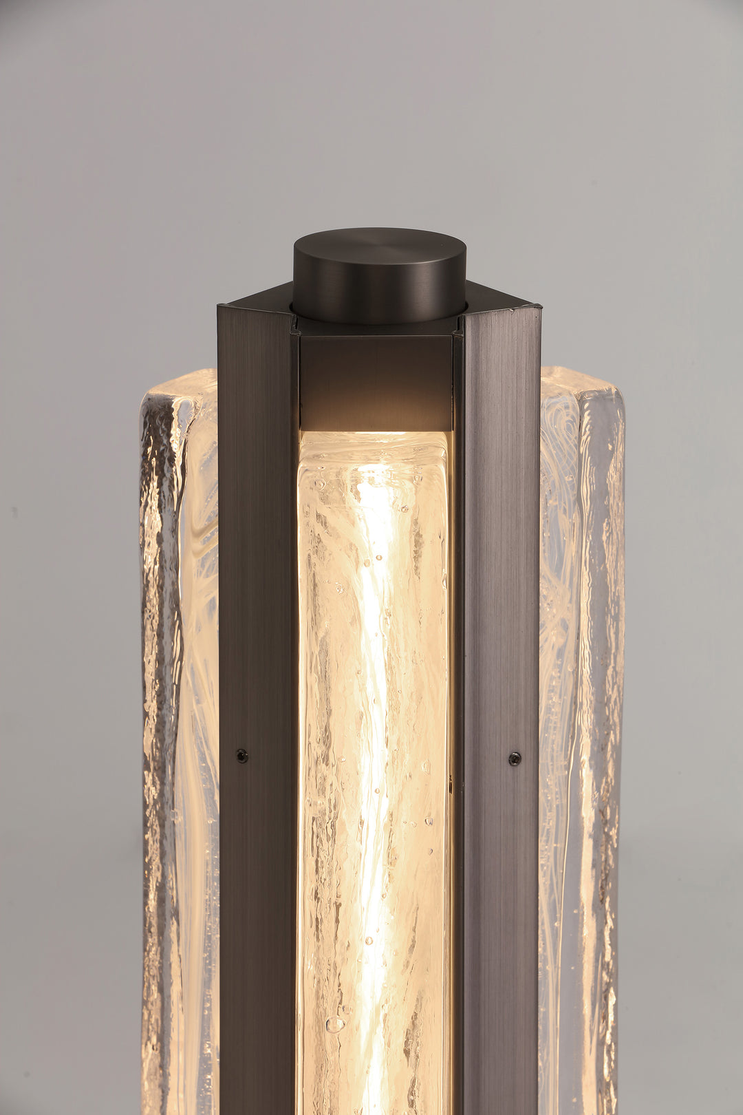 Three-piece hand-blown glass structure in modern designer table lamp Running Water Trio