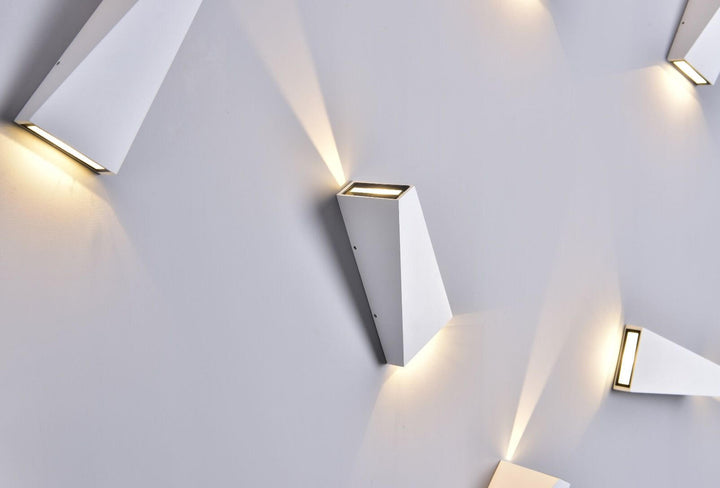 A807 Indoor/Outdoor Triangle LED Wall Sconces IP54 D