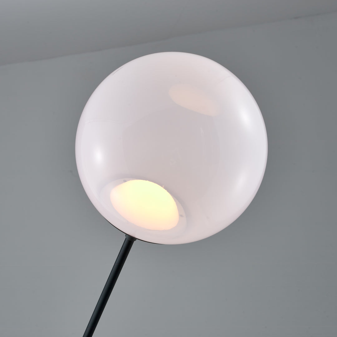 Pearla Poise Floor lamp