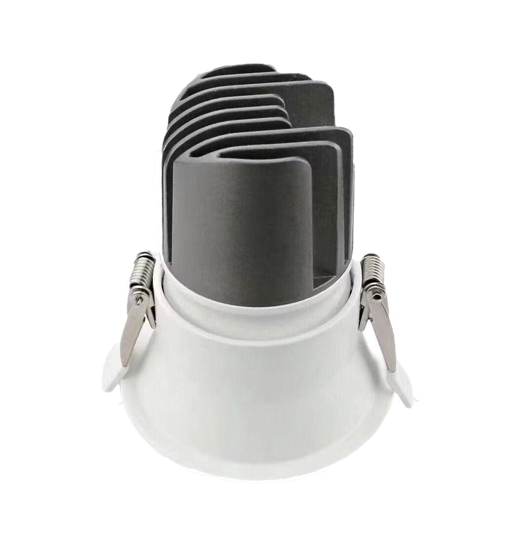 High CRI dimmable LED gimbal downlight with all-metal housing and IP rating
