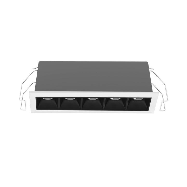 Linear glare-free recessed LED downlight anti-glare optic Lightblade 10